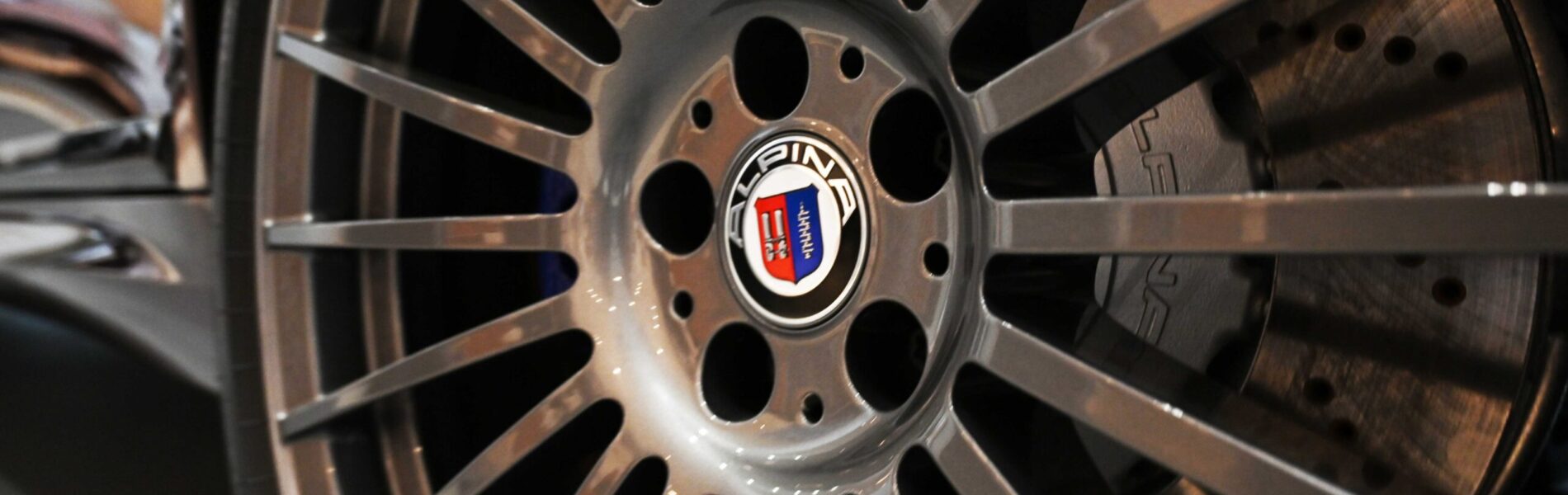 bmw-alpina-xb7