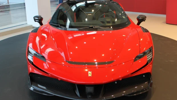 ferrari-sf90-spider
