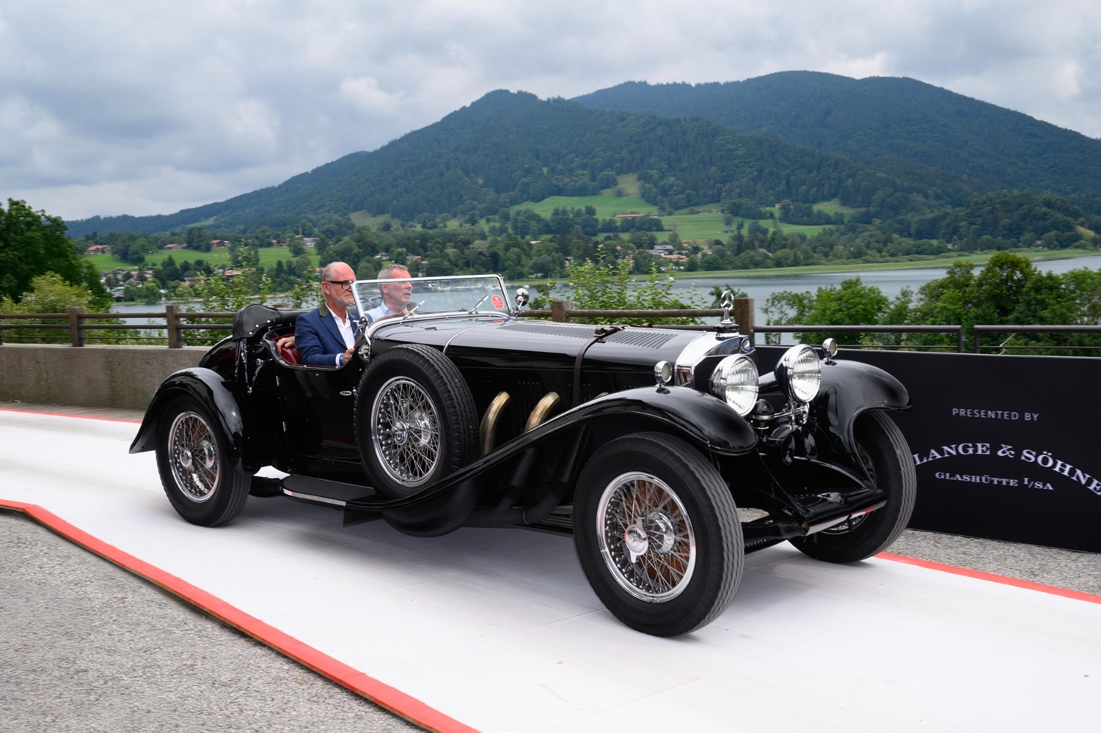 m-car-premium-specheli-prestijhna-nagrada-na-concours-of-elegance-germany-2024