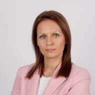 simona-dikanska